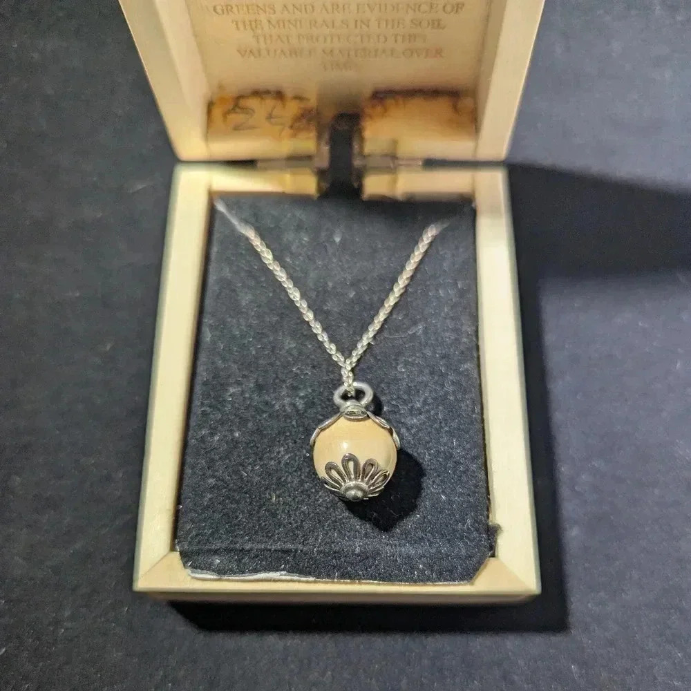 Ivory Jacks Woolly Mammoth Ivory Sterling Silver Necklace